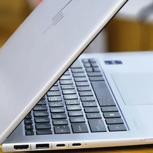 New Laptop HP EliteBook 840 10 16GB Intel Core I7 SSD 512GB