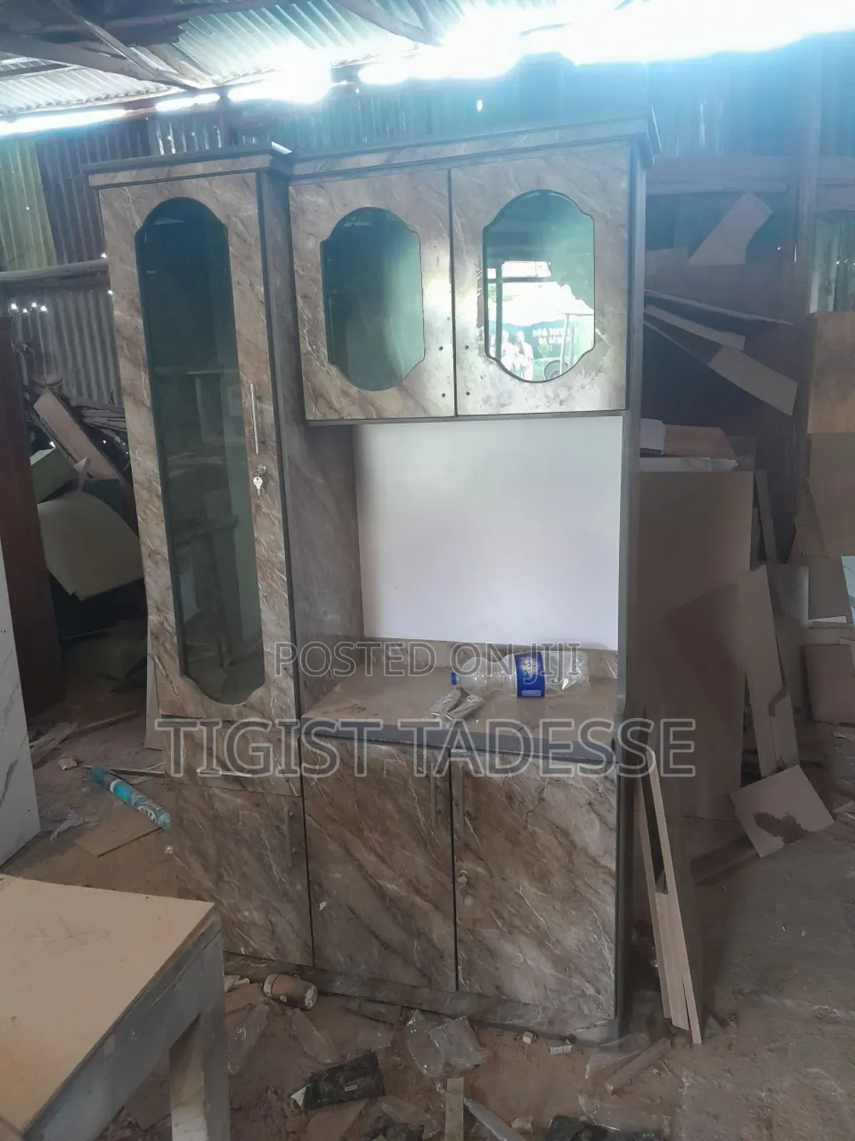 Kitchen Cabinet በፀዴ ዲዛይን በላምኔት 120*200cm