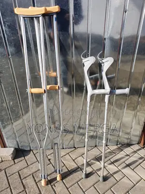 Photo - Elbow Crutches፰ءክራንች፩crutches Forearm Crutches Chrome (Pair)