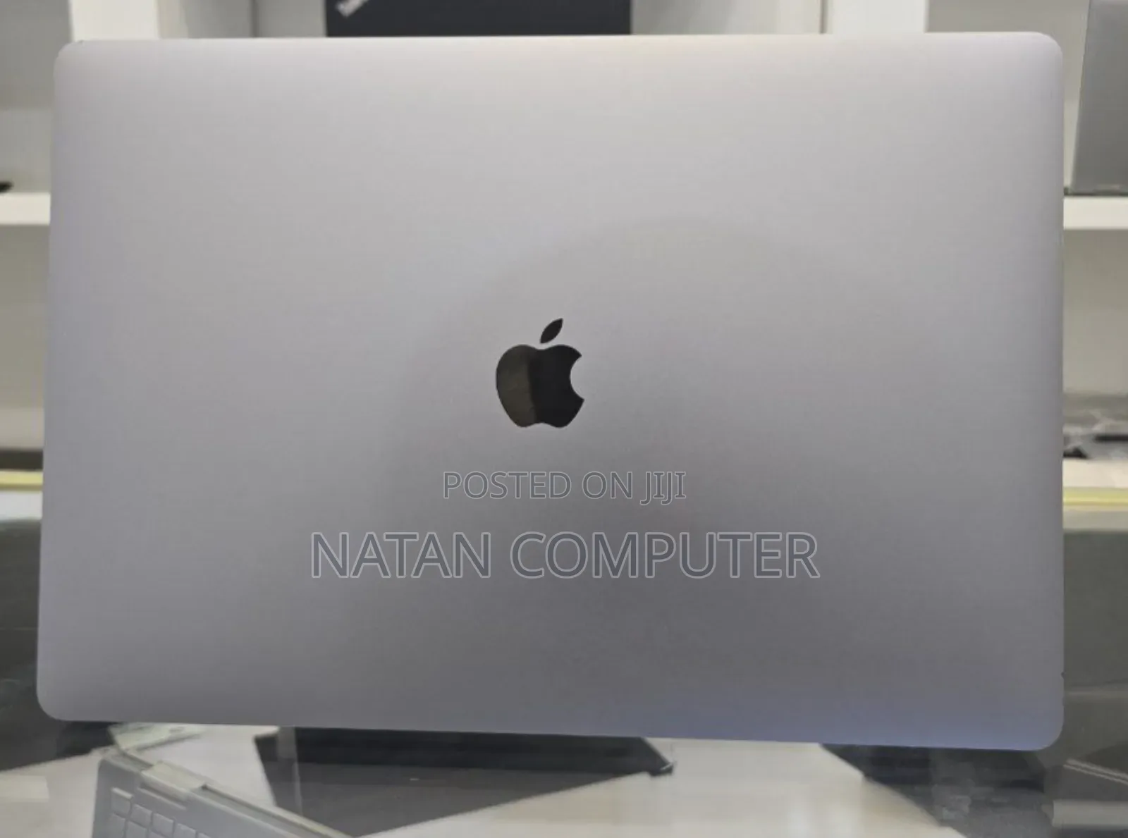 New Laptop Apple MacBook Pro 2019 16GB Intel Core I9 SSD 1T