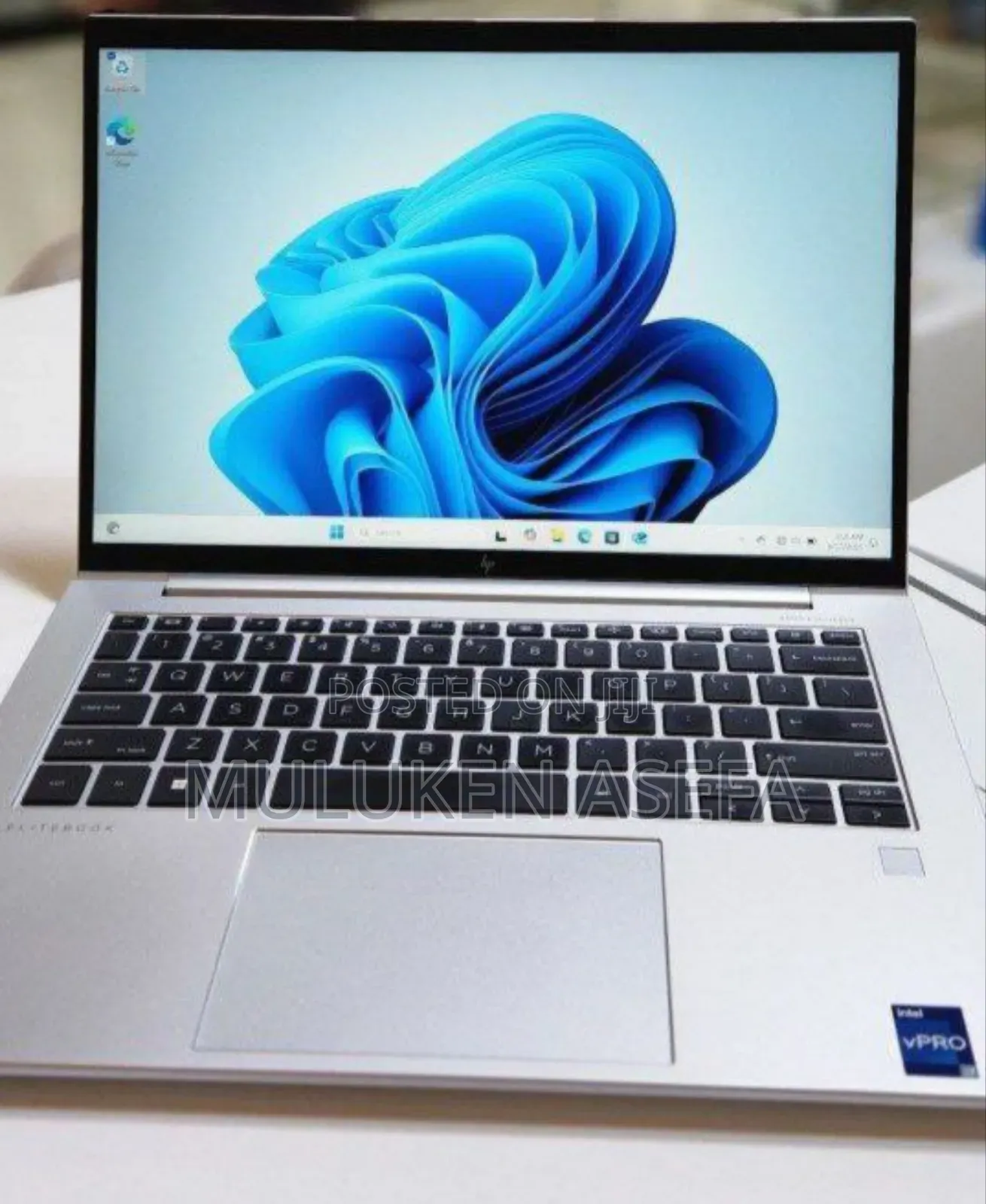 New Laptop HP EliteBook 840 10 16GB Intel Core I7 SSD 512GB