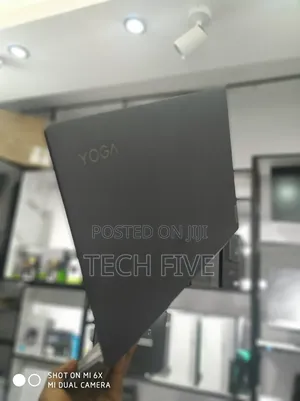 New Laptop Lenovo Yoga C740 16GB Intel Core I5 SSD 512GB