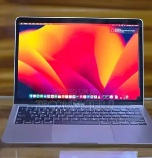 New Laptop Apple MacBook Pro M1 8GB Intel Core I5 SSD 256GB