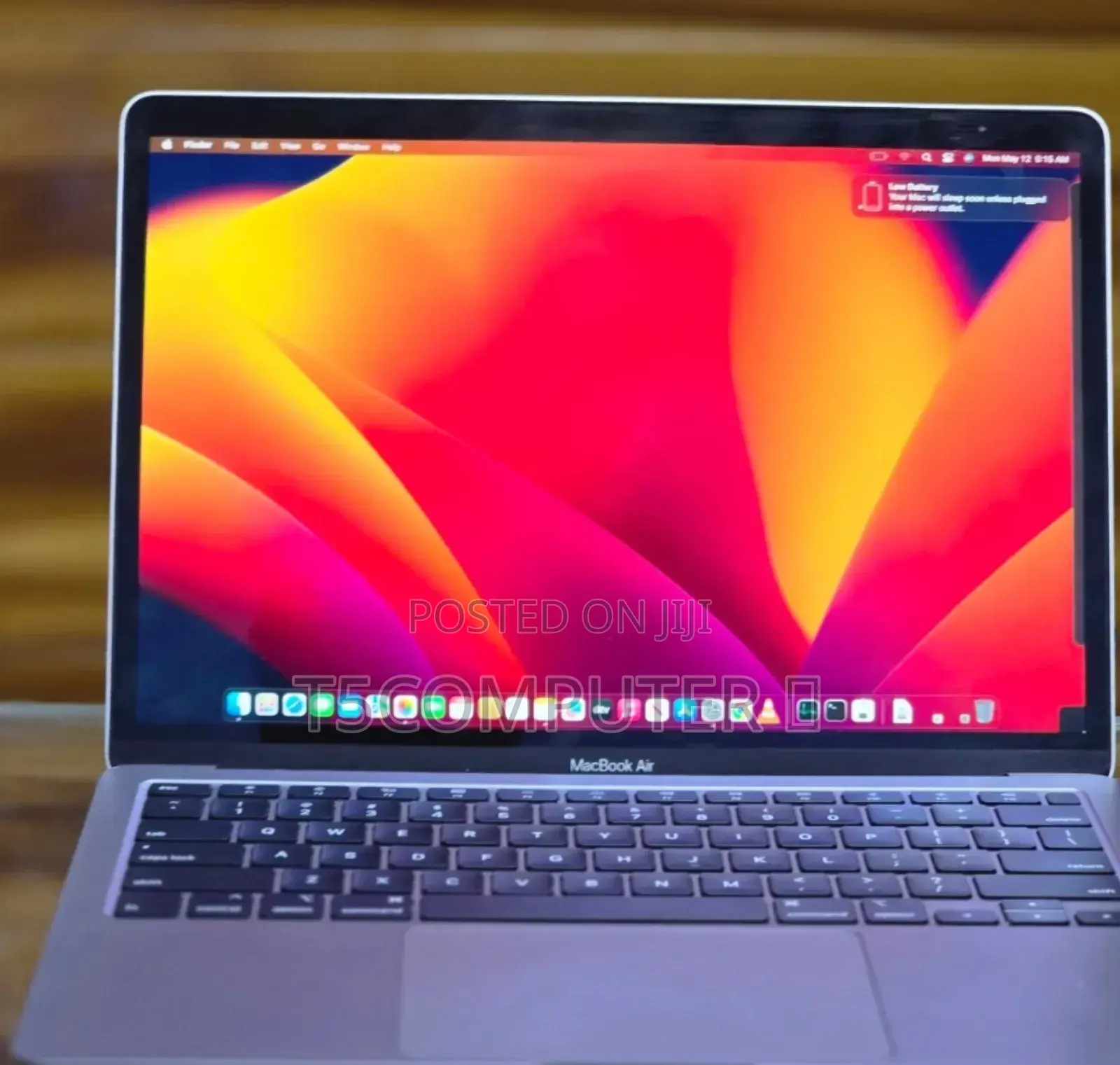 New Laptop Apple MacBook Pro M1 8GB Intel Core I5 SSD 256GB