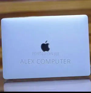 New Laptop Apple MacBook Pro 2020 8GB Intel Core I5 SSD 256GB