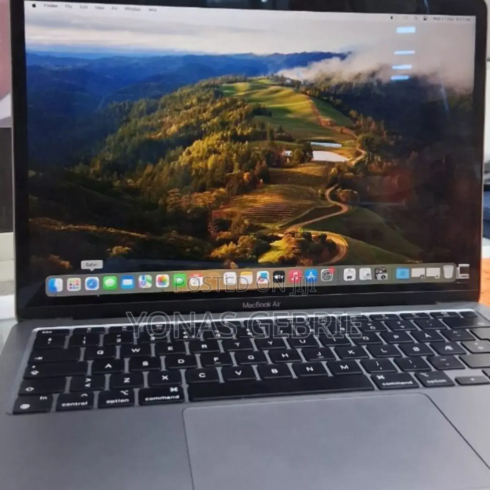 New Laptop Apple MacBook Air 2020 M1 8GB Intel Core I5 SSD 256GB