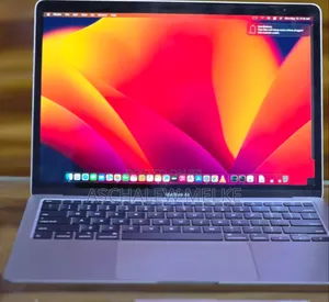 New Laptop Apple MacBook Pro 2020 8GB Intel Core I5 SSD 256GB