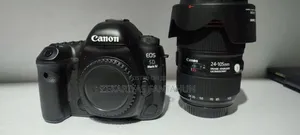 Photo - 5d Mark 4 With 24-105mm