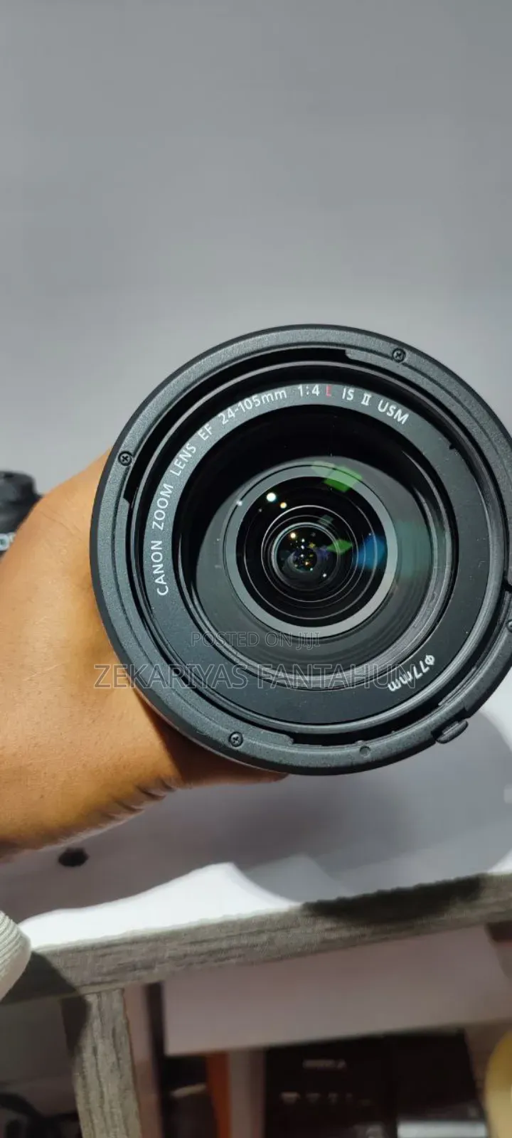 5d Mark 4 With 24-105mm