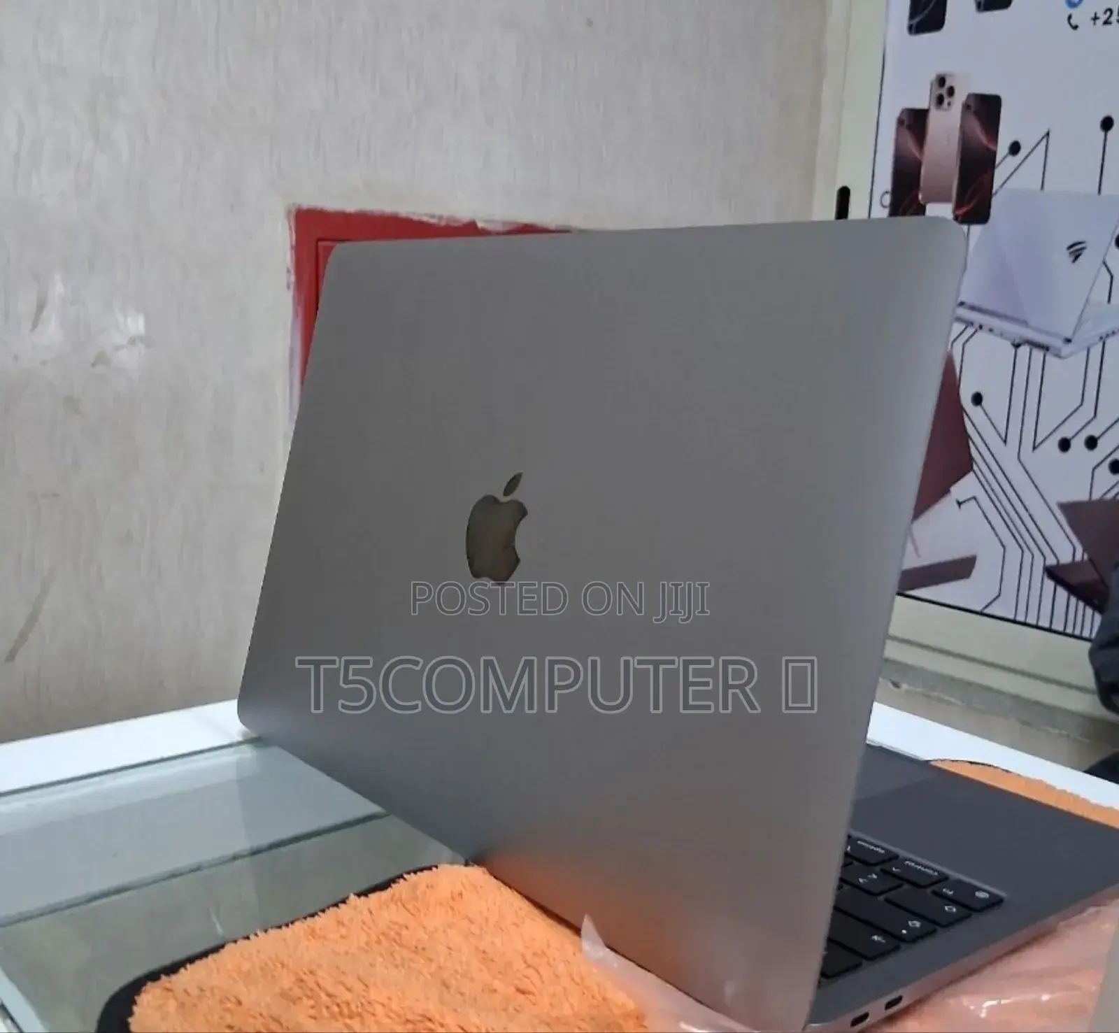 New Laptop Apple MacBook Air 2020 M1 8GB Apple M1 SSD 256GB