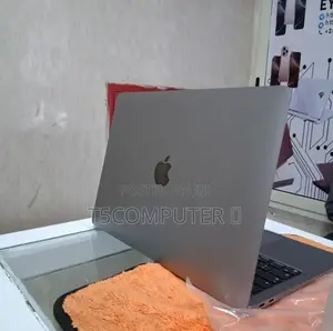 New Laptop Apple MacBook Air 2020 M1 8GB Apple M1 SSD 256GB