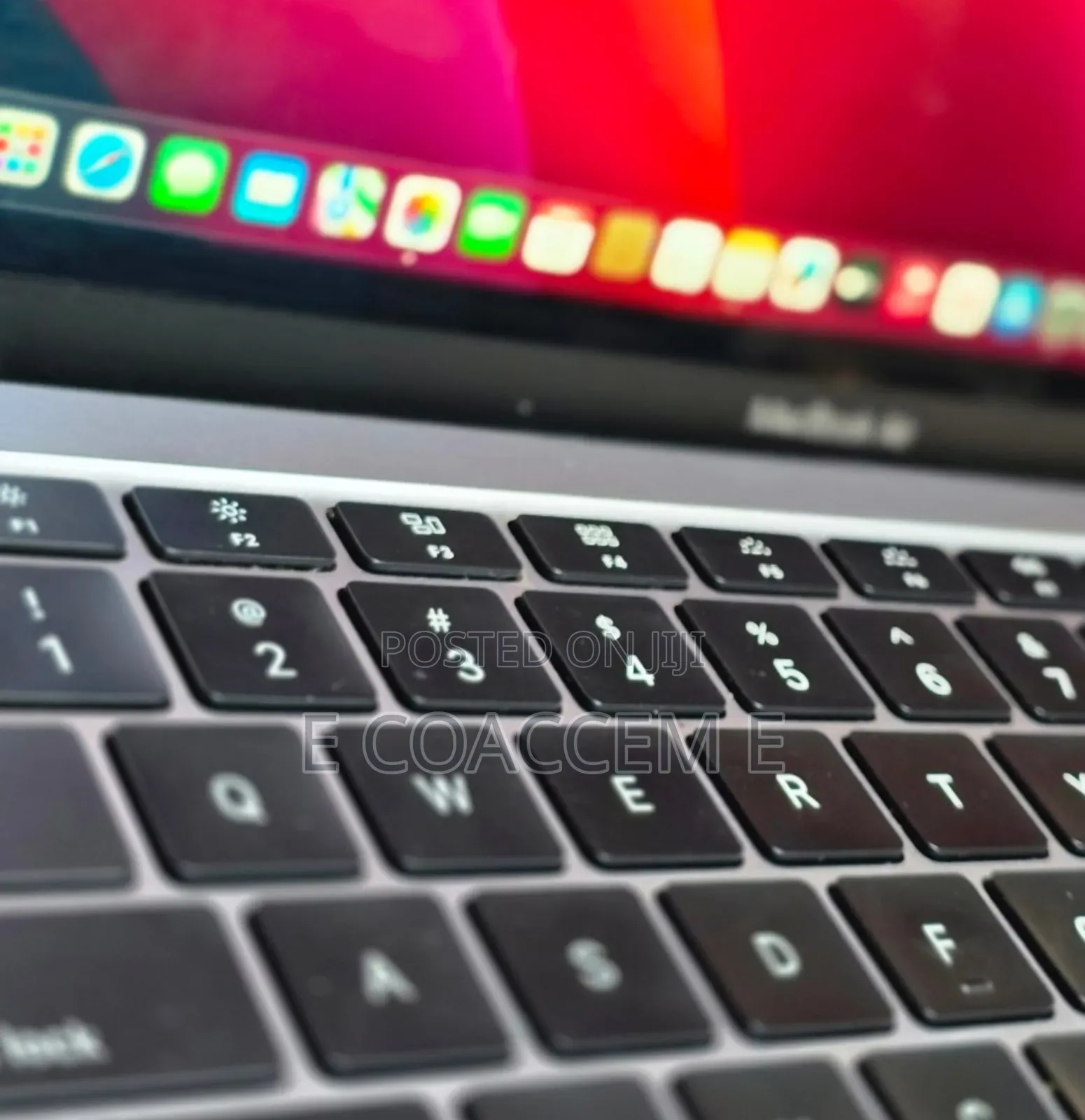 Laptop Apple MacBook 8GB Intel Core I5 SSD 256GB