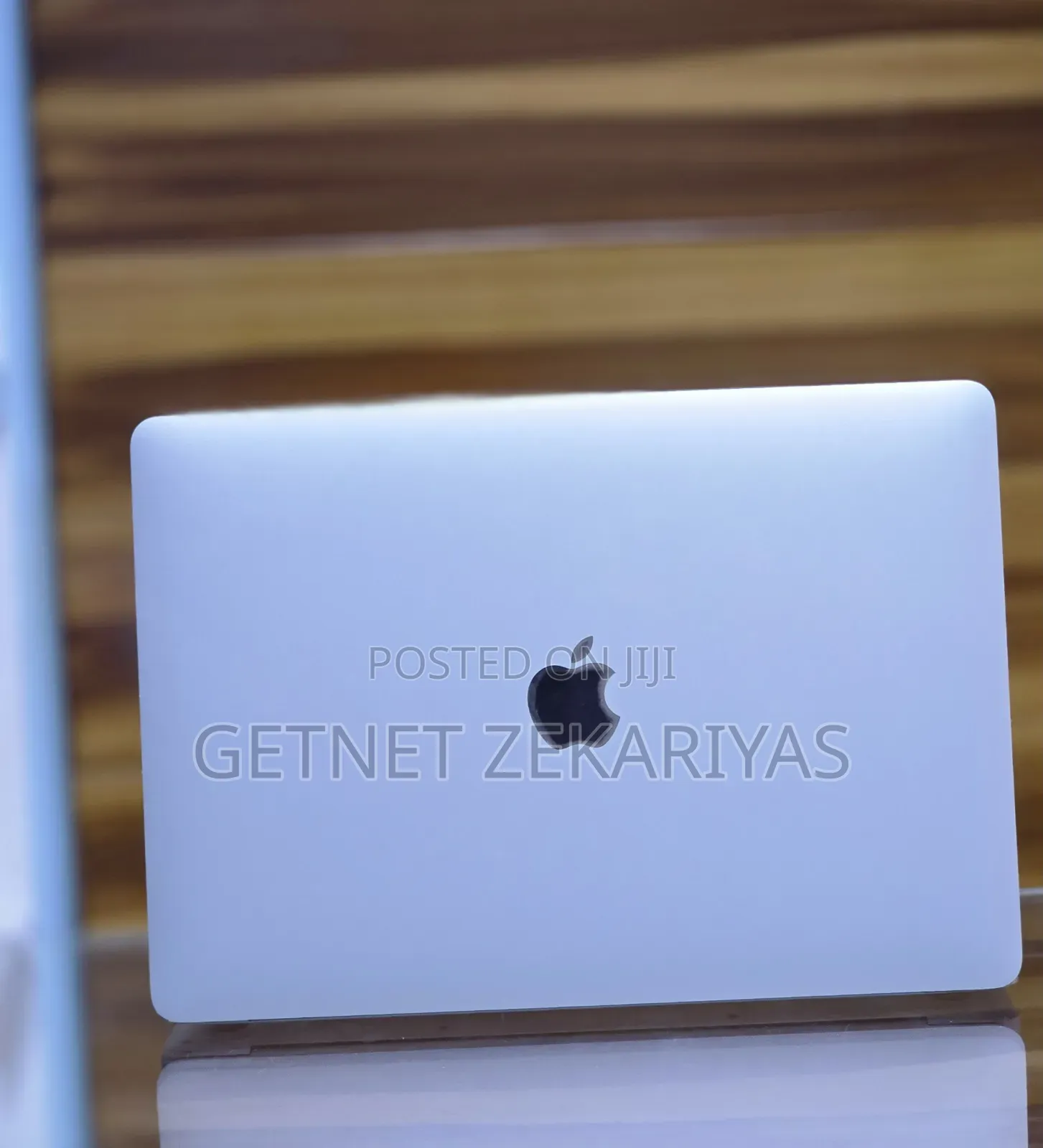 New Laptop Apple MacBook Air 2020 8GB Intel Core I5 SSD 256GB