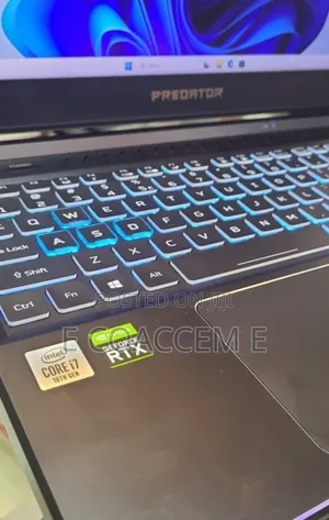 New Laptop Acer 16GB Intel Core I7 SSD 1T