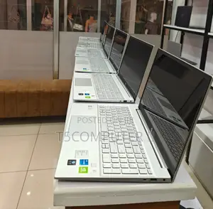 New Laptop HP 16GB Intel Core I5 SSD 512GB