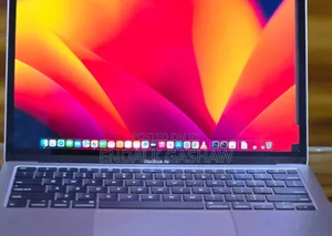 Photo - New Laptop Apple MacBook Air 2020 8GB Intel Core I5 SSD 256GB