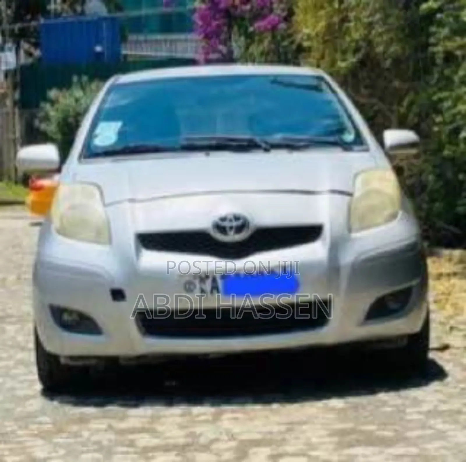 Toyota Yaris 2010 Silver