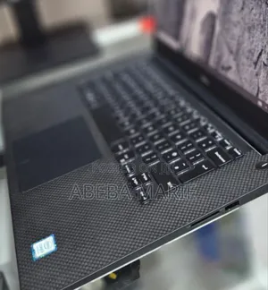 New Laptop Dell Precision 5540 32GB Intel Core I7 SSD 512GB