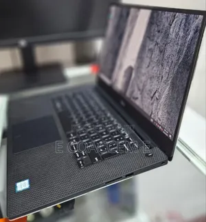 New Laptop Dell 32GB Intel Core I7 SSD 512GB