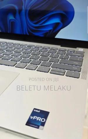 New Laptop Dell 16GB Intel Core I7 SSD 1T