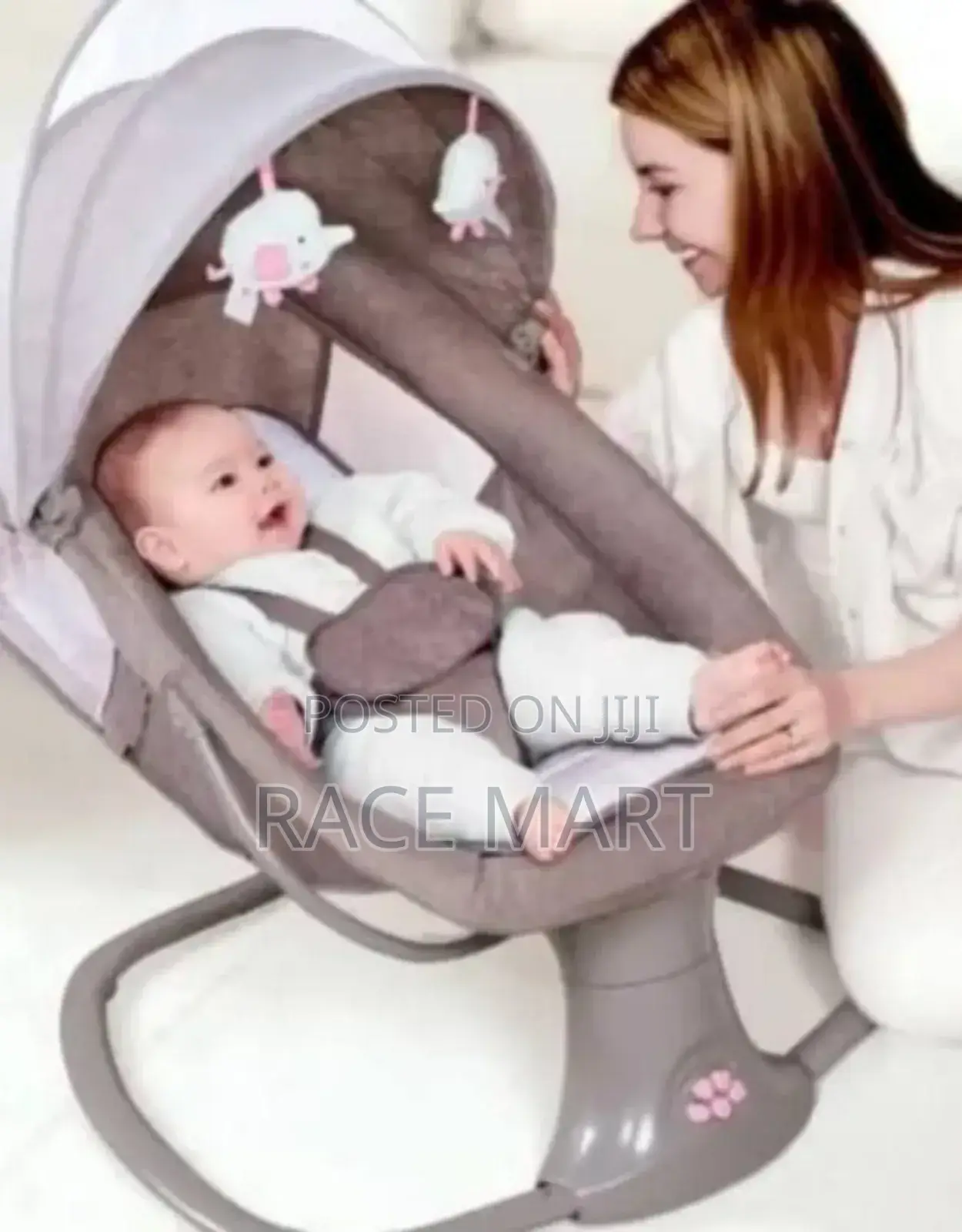 Mastela Deluxe Multi-Functional Bassinet