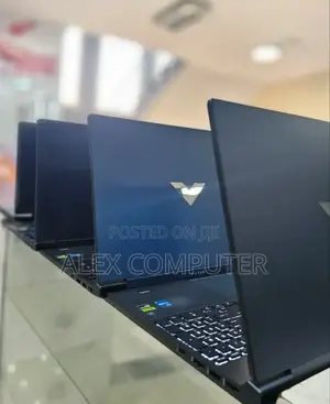 New Laptop HP Victus 16 16GB Intel Core I5 SSD 512GB