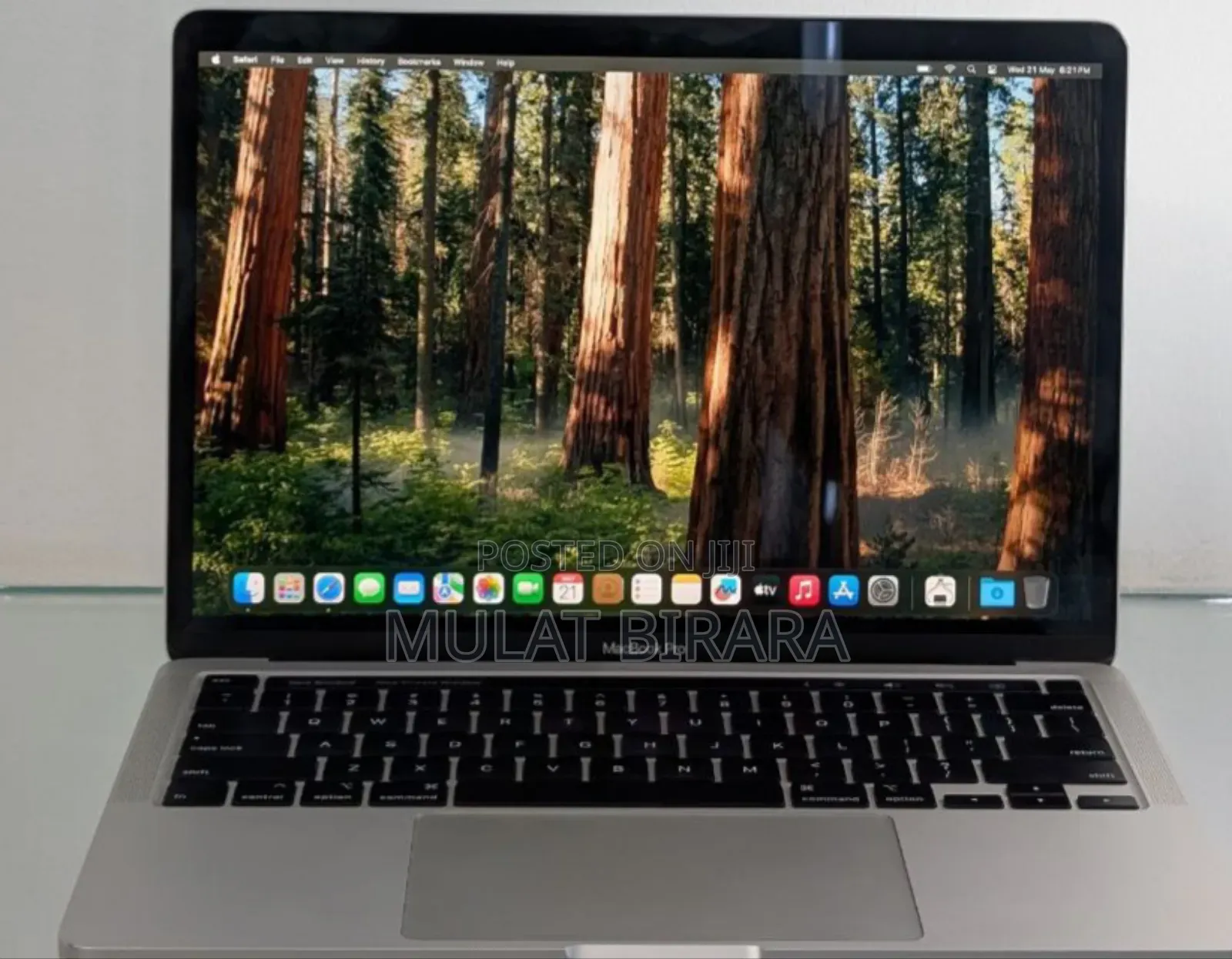 New Laptop Apple MacBook Pro 2020 8GB Intel Core I5 SSD 256GB