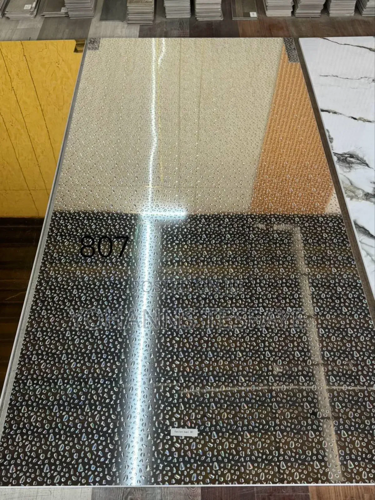 Black Mirror MDF or Uv Laminated MDF