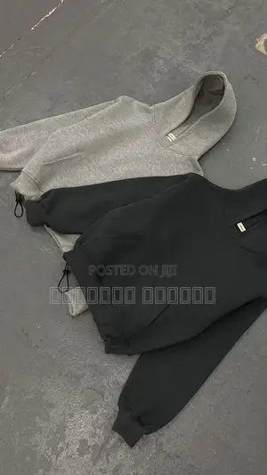 Custom Hoodies – Your Design, Your Style! 