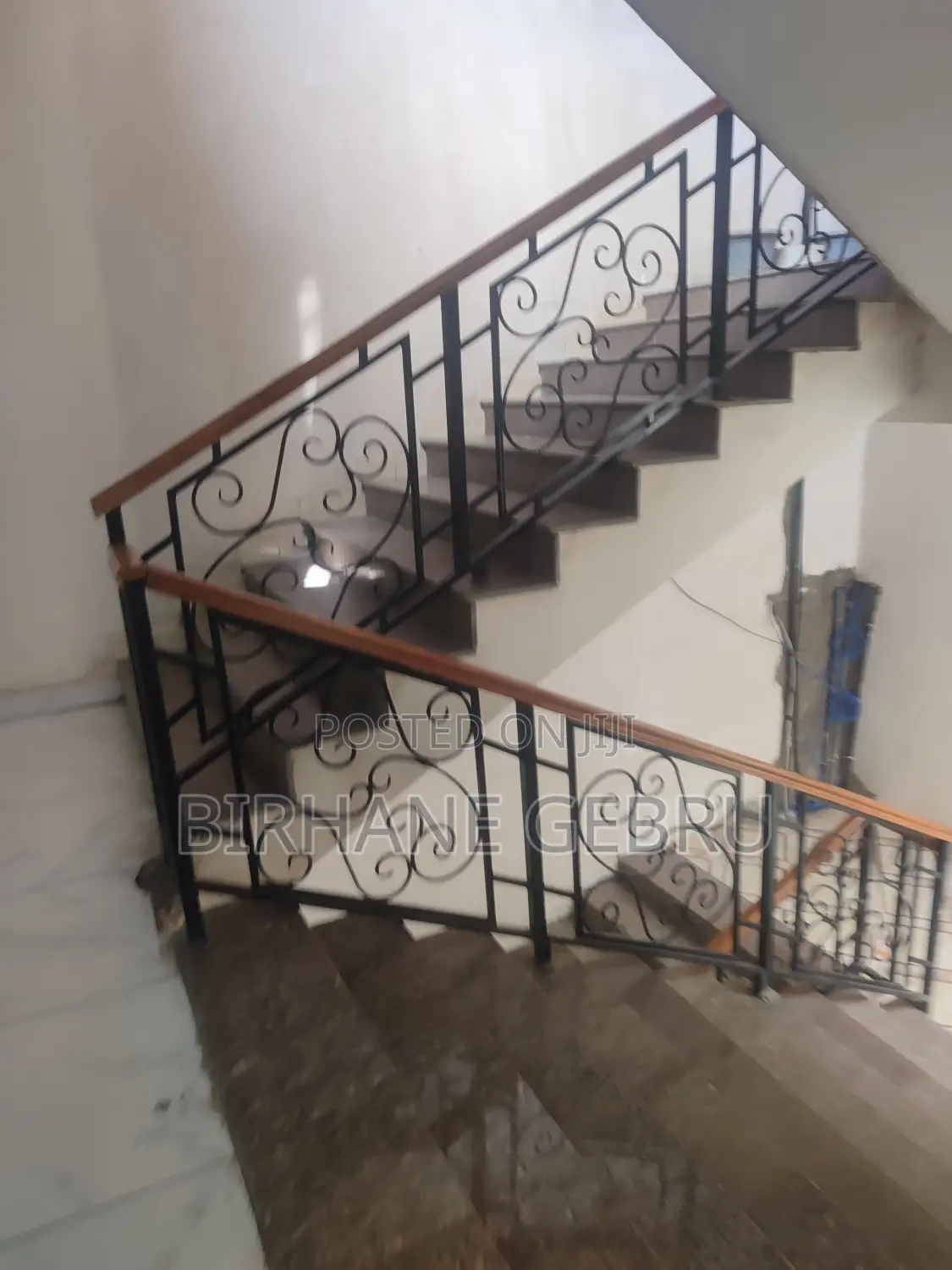 Luxury Apartiment Rent for Office