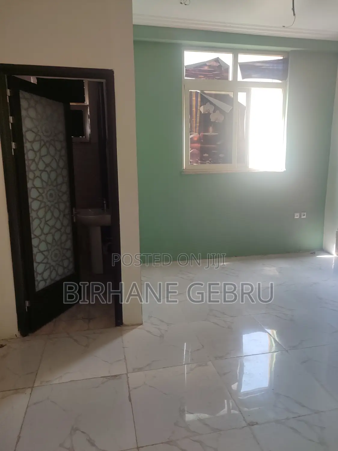 Luxury Apartiment Rent for Office