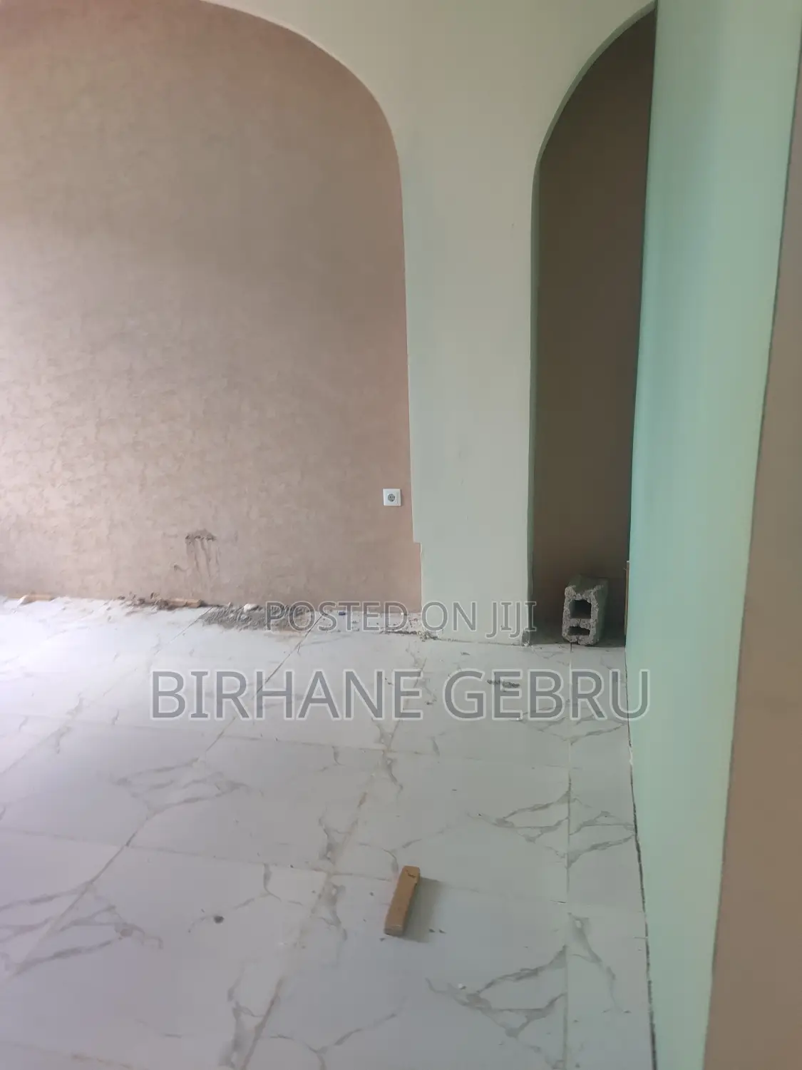 Luxury Apartiment Rent for Office