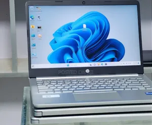 Photo - New Laptop HP Stream Notebook 8GB Intel Core I5 SSD 512GB