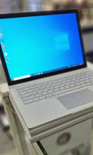 New Laptop Microsoft Surface Book 3 16GB Intel Core I7 SSD 256GB