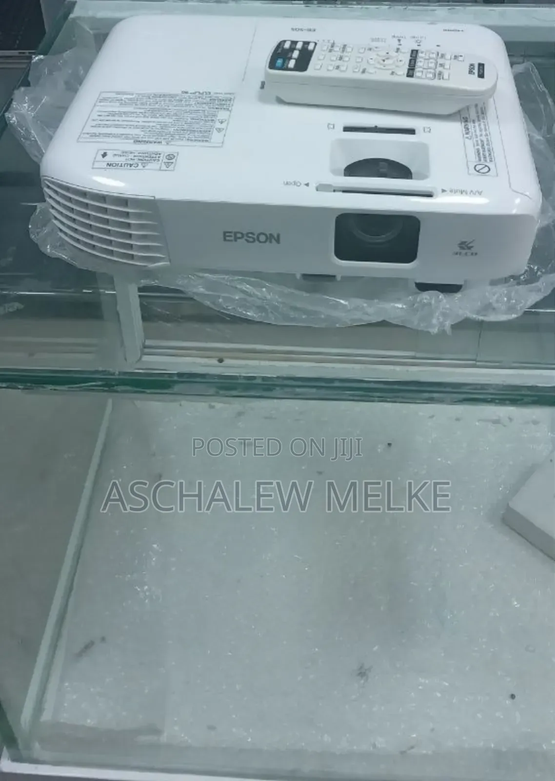 Epson Projector With Remote 
Model Name: Eb-S05
Hardware