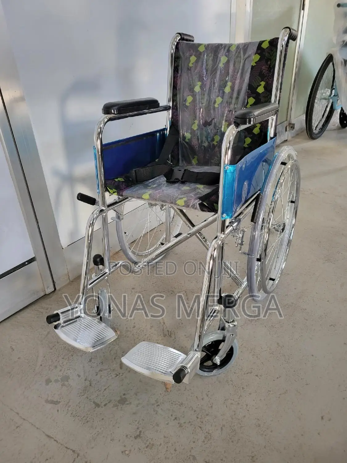 Disabled Child in a Wheelchair፪سየህፃናት℥٢pediatric Wheelchair