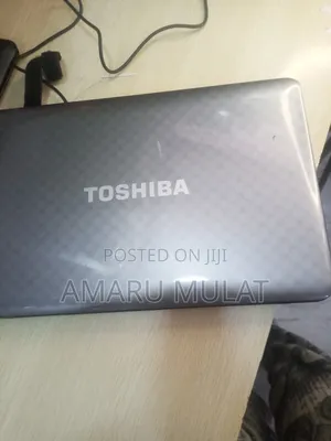 Laptop Toshiba Satellite C850 4GB Intel Core I7 HDD 256GB