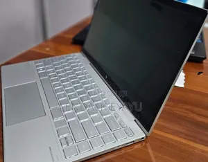 New Laptop HP Envy X360 8GB Intel Core I7 SSD 512GB