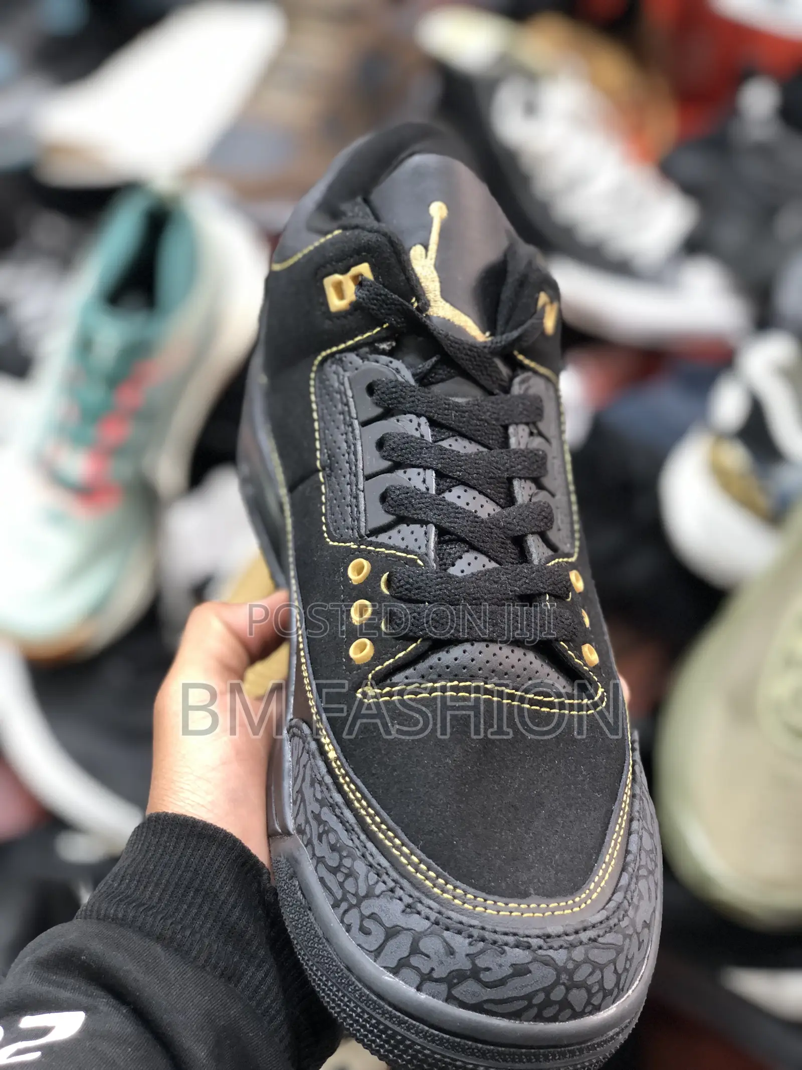 Jordan 3 Black X Golden