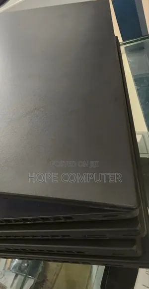 Photo - New Laptop Lenovo ThinkPad X1 Carbon 16GB Intel Core I7 SSD 512GB