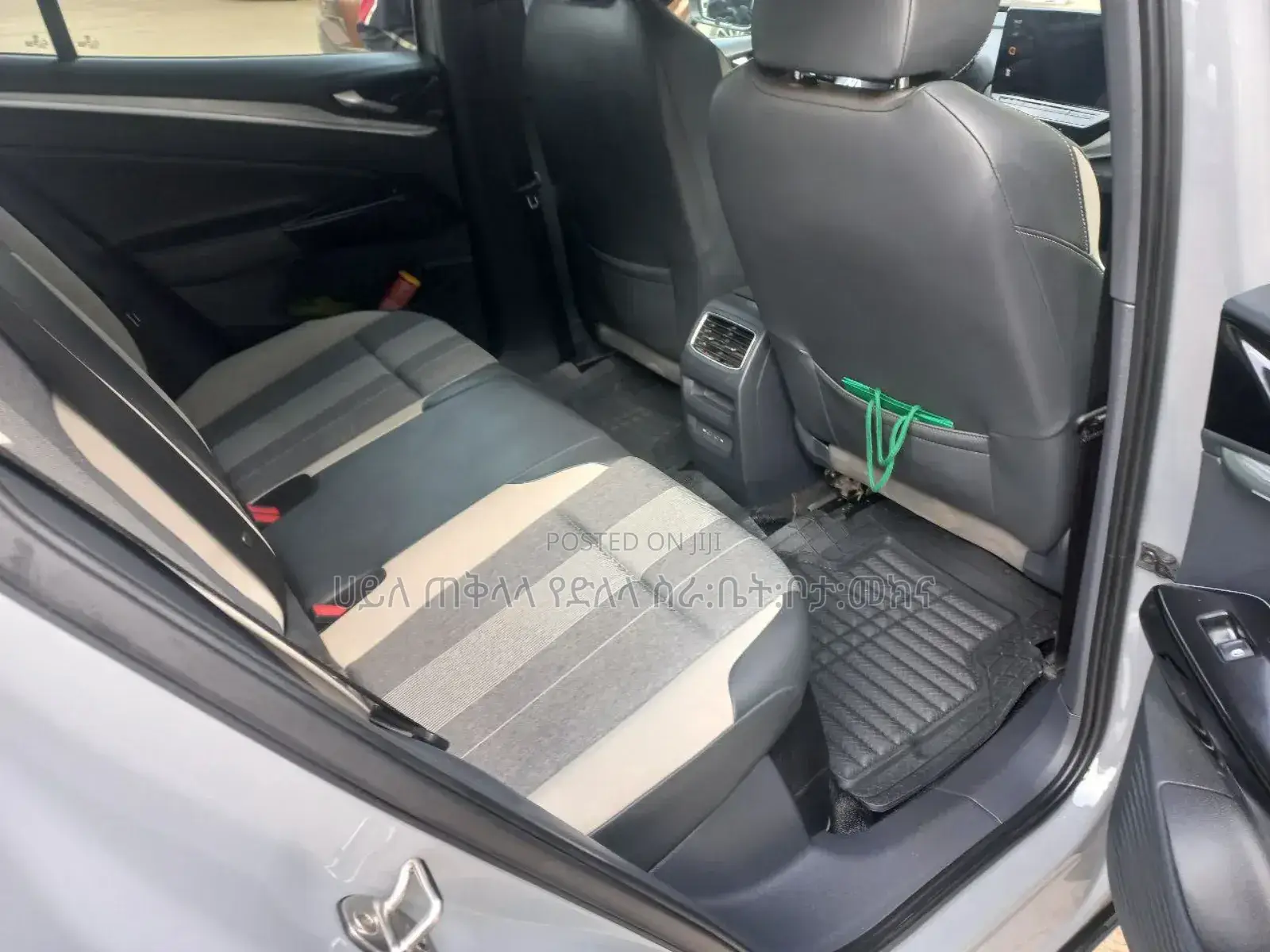 Volkswagen ID.4 2023 Silver