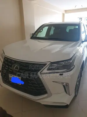 Photo - Lexus LX 570 AWD 2019 White