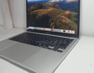 New Laptop Apple MacBook Pro M1 8GB Apple M1 SSD 256GB