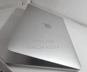 New Laptop Apple MacBook Pro M1 8GB Apple M1 SSD 256GB