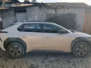 Toyota bZ4X 2023 Ivory