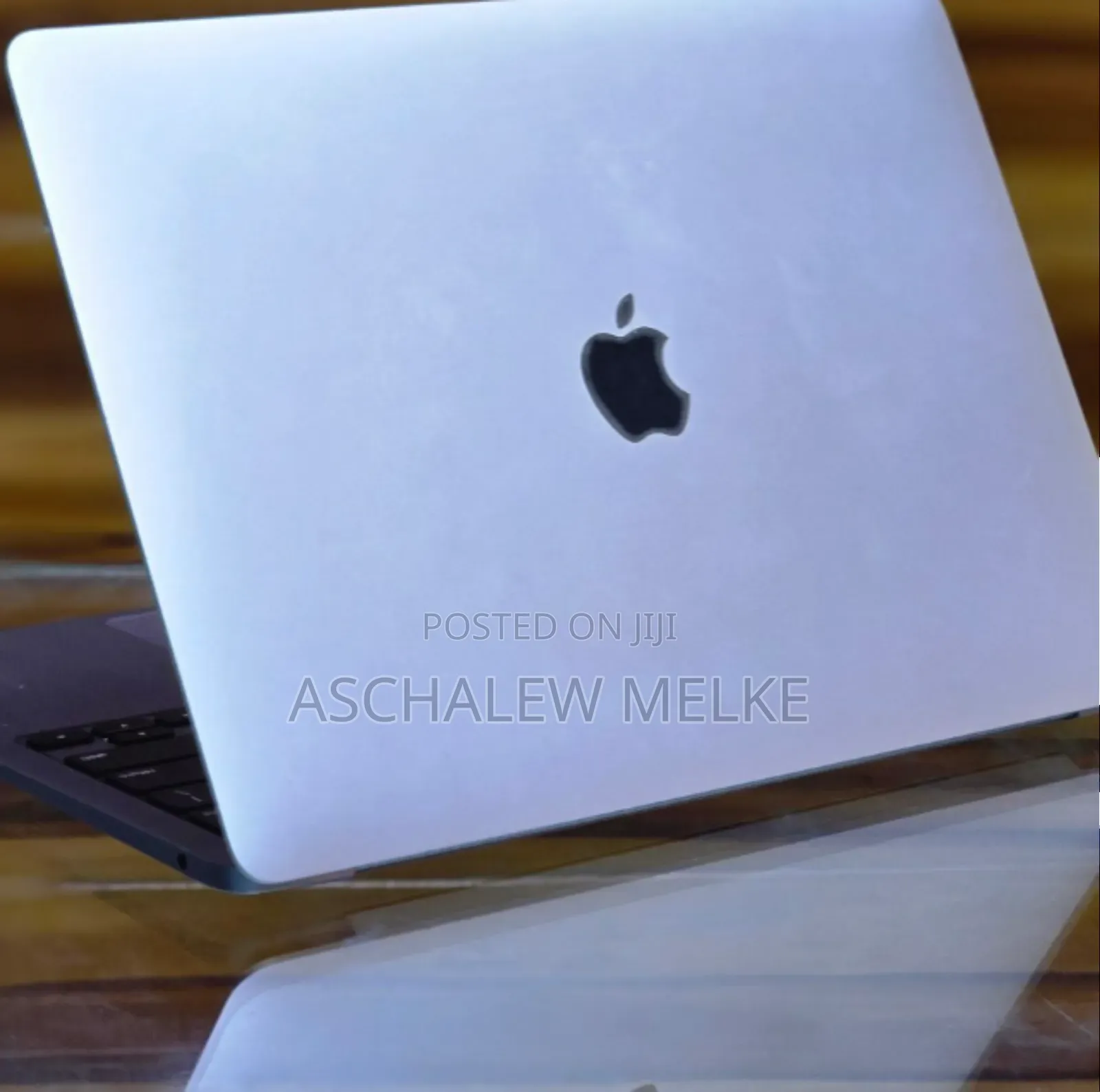 New Laptop Apple MacBook Air 2020 8GB Intel Core I5 SSD 256GB