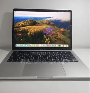 New Laptop Apple MacBook Pro 2022 M2 8GB Apple M1 SSD 256GB