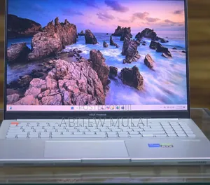 New Laptop Asus VivoBook 15 X505BA 16GB Intel Core I7 SSD 512GB