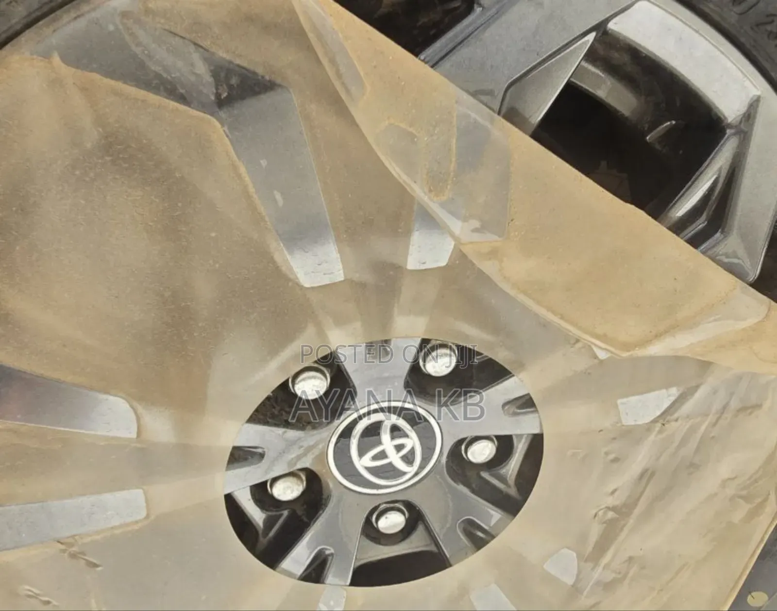 New Toyota RAV4 Hybrid 2024 Gray