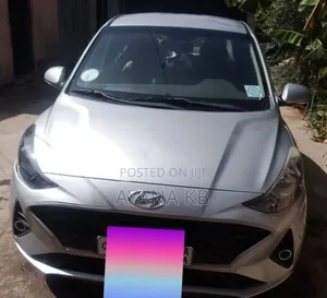 Photo - Hyundai I10 2021 Silver